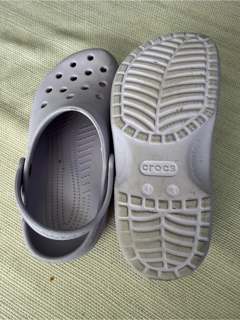 Crocs Junior classic Lightweight Lavender Clog Sandals